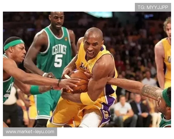 皮尔斯单打不如科比却更擅无球造分