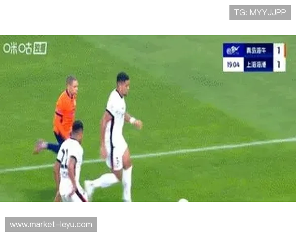 模拟犯规为何会被判黄牌？裁判如何识别假摔动作